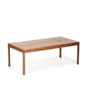 Hans J. Wegner. Rectangular rosewood coffee table