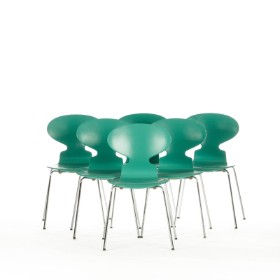 K-3012 - 002 - Arne Jacobsen.  Seks 'Myren' stole, model 3101 (6)