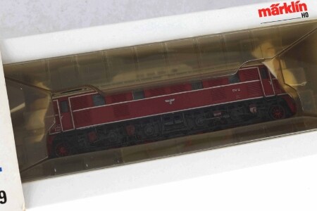 Märklin 3469+43209+43237 HO: Locomotive BR E 19 and Loreley and