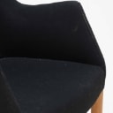 Dansk design: Lænestol med stel af eg. Overbetrukket med sort uld.