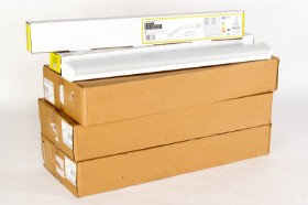 Etman. 20 fluorescent fixtures (20)