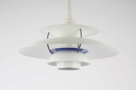 Poul Henningsen: PH5 pendant, white lacquered metal