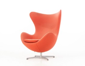 Arne Jacobsen. Lænestol 'Ægget', model 3316