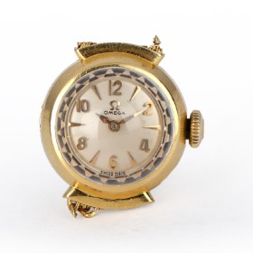 Omega. Vintage dameur i 18 kt. guld med lys skive, ca. 1960