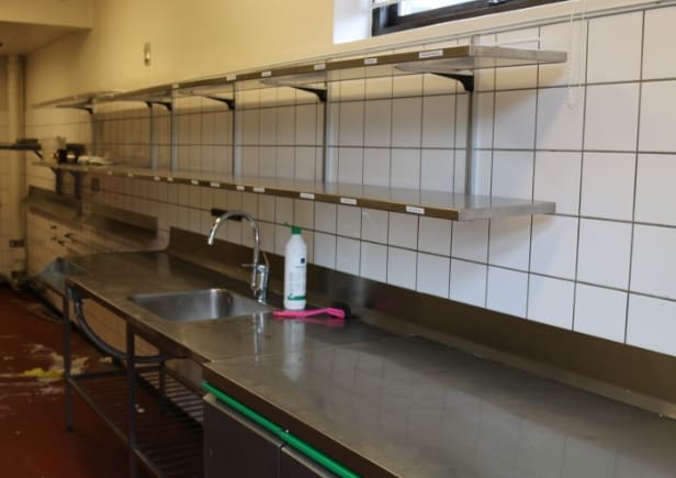 Rustfrit køkken/kølediske, Zanussi, Porkka (3)