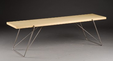 Rasmus Kjær. Sofabord model af oliebehandlet og rustfrit stål - Lauritz.com