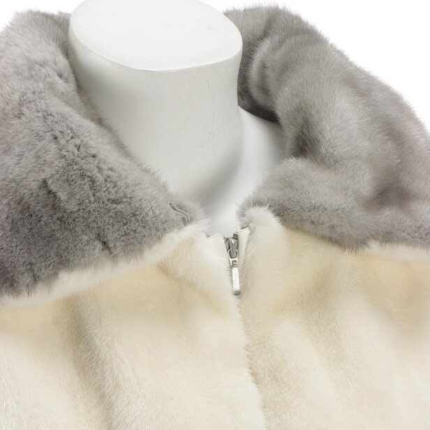 6913 - Copenhagen Fur. Unique mink fur jacket. str. 38 / 40