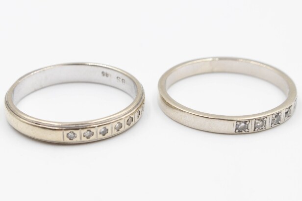 To diamant ring udført i 14 kt hvidguld (2)