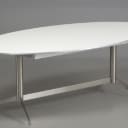 Vizion Furniture. Spisebord med udtræk, hvid laminat/ alukant. Model Arco. 