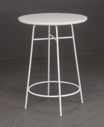 Café bord, fra Menu designet af ‘Afteroom’.