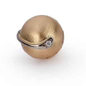 Bo Gindeberg. Diamond-set ball lock of 14 kt. gold and white gold