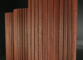 Alvar Aalto for Rumdeler / skærm af fyrretræ, model 100 - Lauritz.com