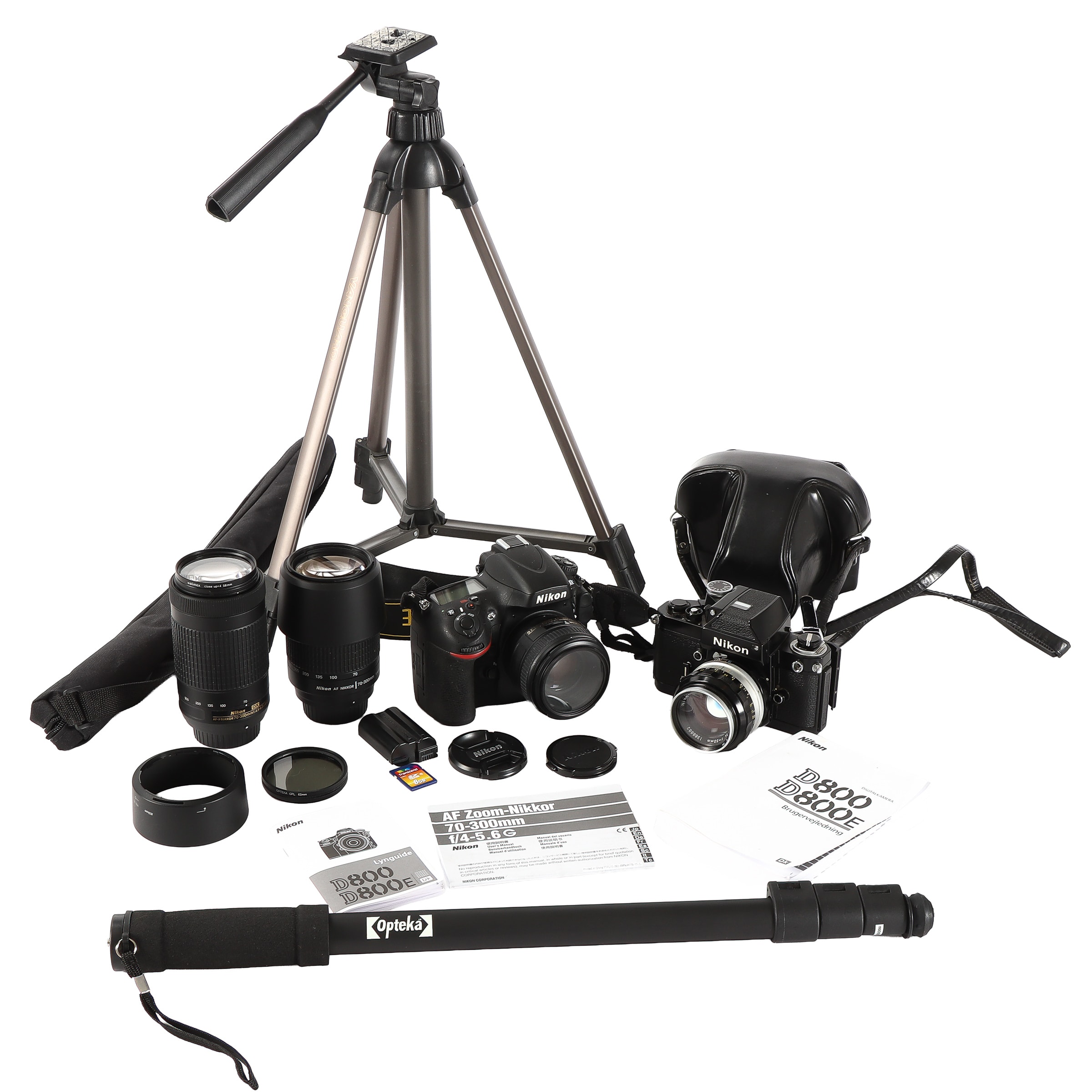 Nikon m.m. Samling kameraer, objektiver + tilbehør. | Lauritz.com