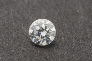 Uindfattet brillant på ca. 0.19 ct.