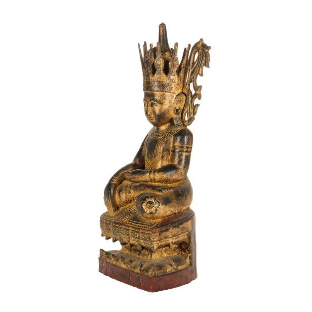 Buddha figur af forgyldt træ, Burma/Myanmar, 1900-tallet