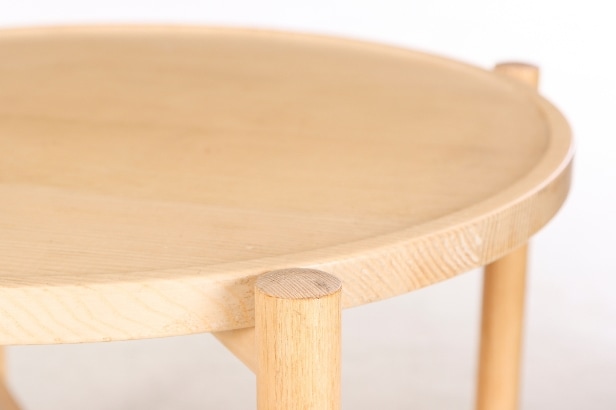 Hans J. Wegner: Tray table / side table made of ash wood model PP35