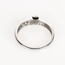 Diamond ring in 9 kt. white gold.