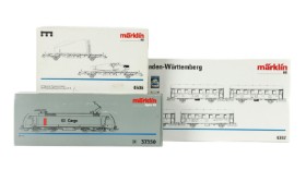 Märklin 37350+4506+4392 Digital HO: Electric locomotive DB BR 152, 2 airplane transport cars and 40th anniversary of Baden-Würtemberg car set (3)