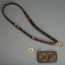 Louis Vuitton. Nøglepung og keyhanger (2)
