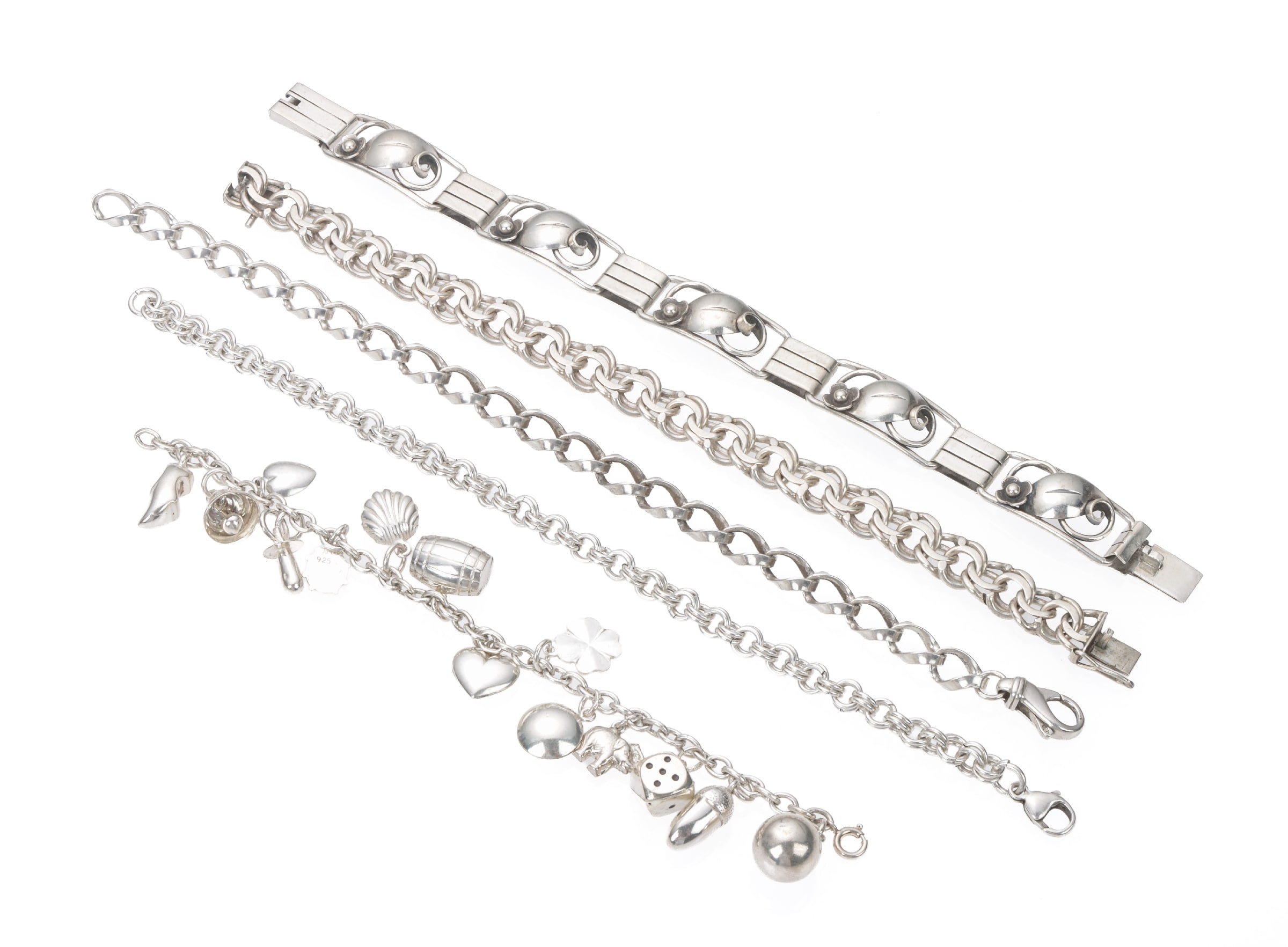 Five bracelets of silver and sterling silver. (5)