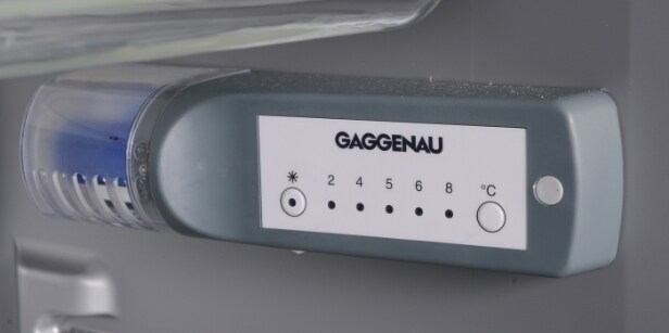 Boffi Køkken med Corian plade og Gaggenau hvidevarer