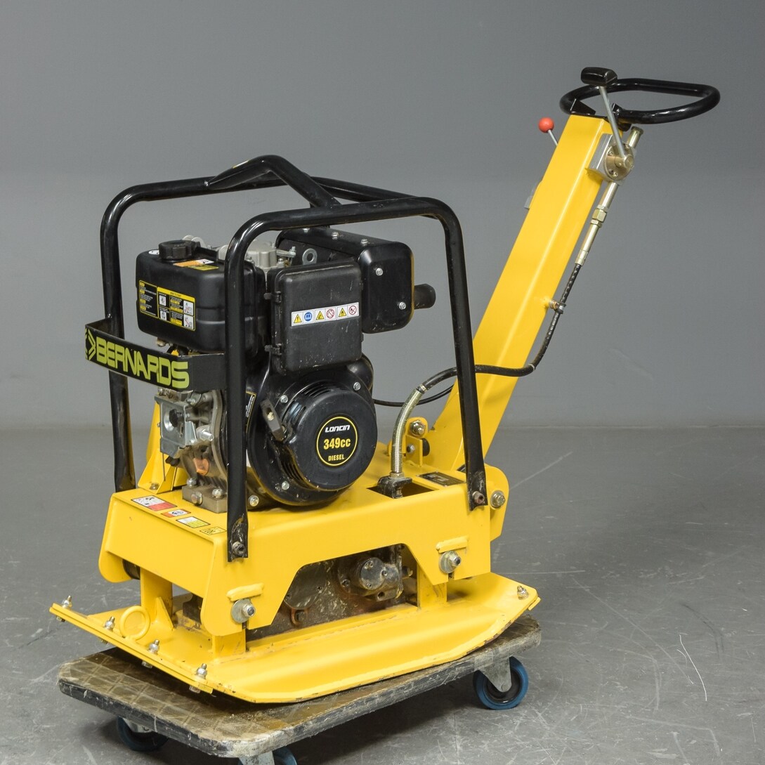 Professionel pladevibrator, mrk. Bernards, model RT 170 Denne vare er ...