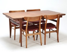 Johannes Andersen and Farstrup: Dining table and four chairs - teak wood (5)