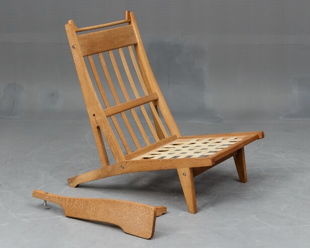 Hans J. Wegner, hvilestol af massiv eg model GE-370