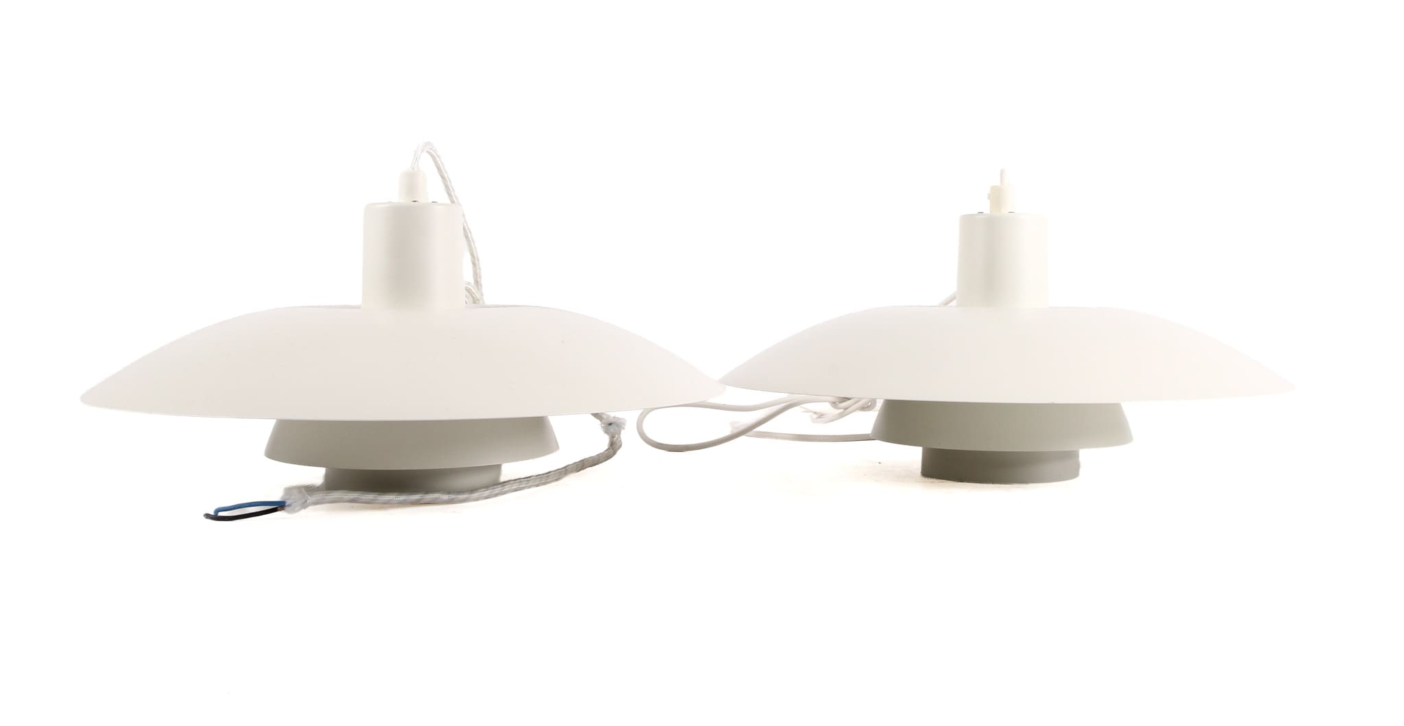 Poul Henningsen. A pair of PH4/3 pendants. (2)
