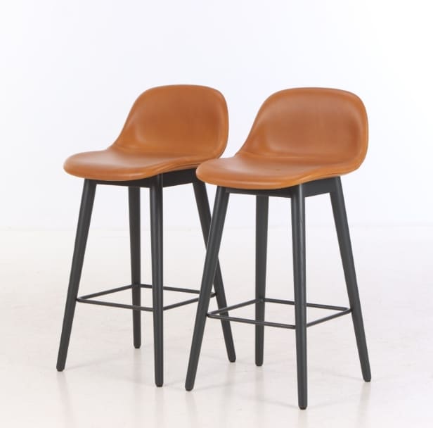 Iskos-Berlin for Muuto. Bar stools - Model Fiber Bar Stool - Cognac leather (2)