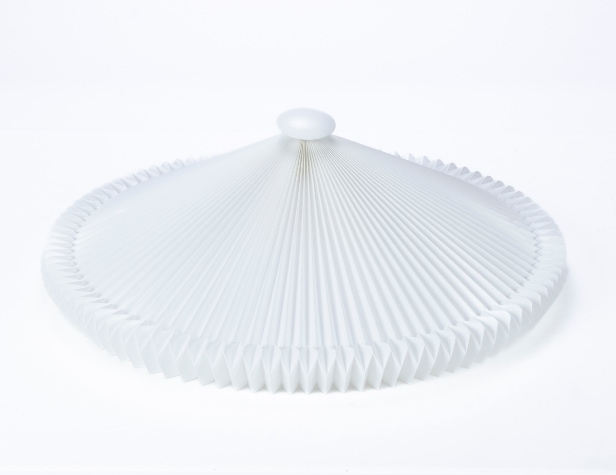 Le Klint. Loftlampe / plafond model 902 Ø. 52cm