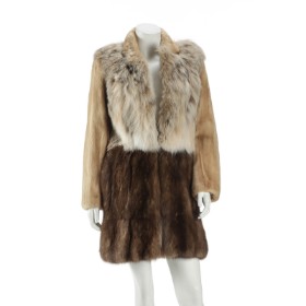 6909 - Copenhagen Fur. Mink coat approx. str. 36/38