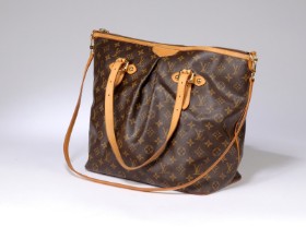 Louis Vuitton. 'Palermo GM' skuldertaske af Monogram Canvas