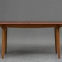 Hans J. Wegner . Spisebord i eg og teak , model AT310 (3)