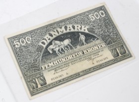 Denmark. Small collection of Danish banknotes, among others. DKK 500 'Ploughman' 1939 - Sieg 114. (6)