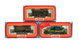 Märklin 3142+3149+3145 HO: Three diesel locomotives BR D 236, 8024 and BR Y50 (3)