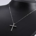 Diamond cross in 18 kt. white gold, 0.47 ct. (2)
