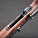 Jagtriffel Sauer 202 Classic kal. 9,3x62 med Zeiss Diavari 2,5x10-48 m/skinne og sigte 4 samt ekstra 5 skuds magasin.
