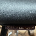 Arne Jacobsen. Kontorstol model 3217, sort læder