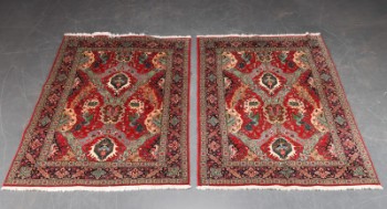 Par persiske Tabriz tæpper, ca. 202 x 139 cm. (2)