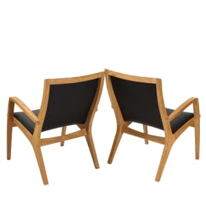 Jakob Berg, et par lænestole, massiv eg, model Ara3 (2) | Lauritz.com