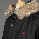 Geographical Norway. Jakke i sort med hætte ref. ALASKA Denne vare er sat til omsalg under nyt varenummer 2476477
