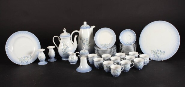 Christineholm, Klokkeblomst kaffestel af porcelæn (44)