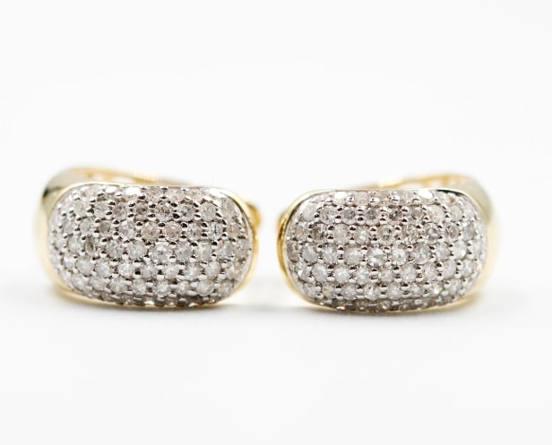 Par brillant øreringe af 14 kt guld med diamanter på 0.50 ct. (2)