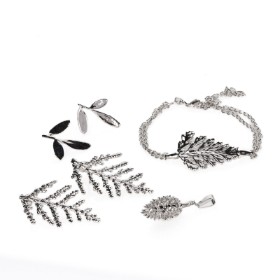 Pure Leaf. Collection of jewelery plated with 18 kt. white gold (6)