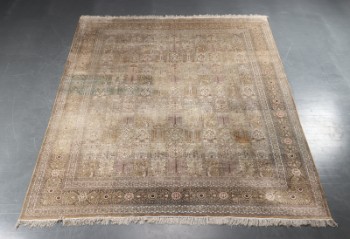 Orientalsk silketæppe, 366x286 cm