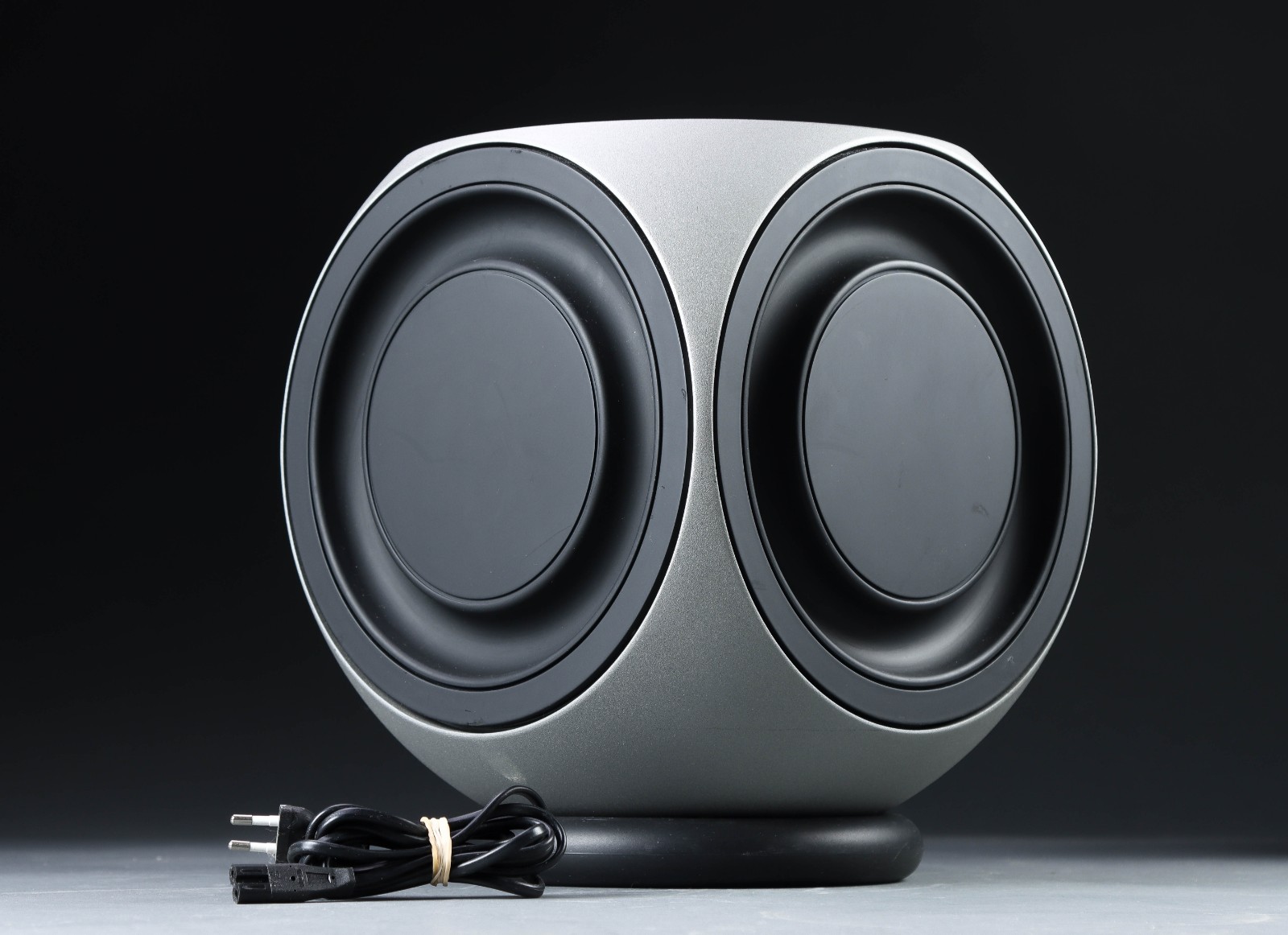 Bang & Olufsen. Subwoofer, Beolab 2 | Lauritz.com