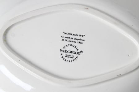 Wedgewood. 'Napoleon Ivy' tea and dining service etc. (34