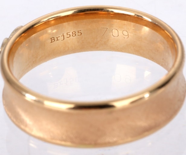 Aagaard. Heart ring of 14 kt. rose gold and gold