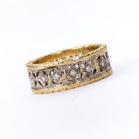 Florentine diamond ring in 18 kt. gold